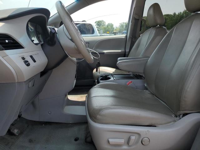 Photo 7 from auction – 2014 TOYOTA SIENNA LE with VIN 5TDKK3DC8ES489499