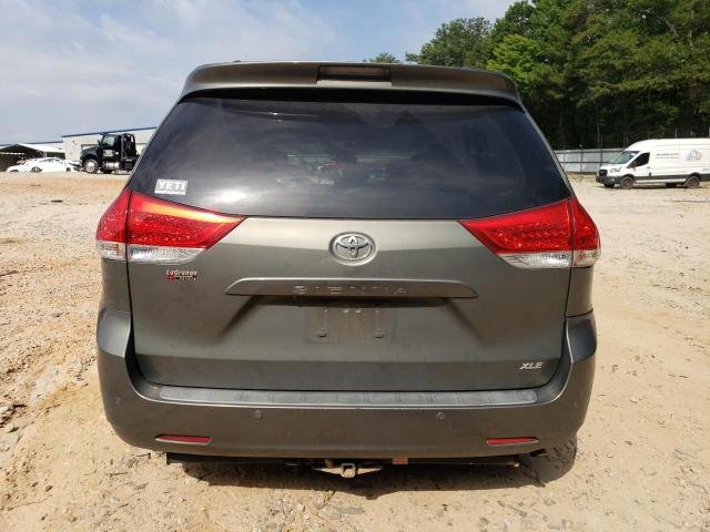 Photo 6 from auction – 2011 TOYOTA SIENNA XLE with VIN 5TDYK3DC5BS031862