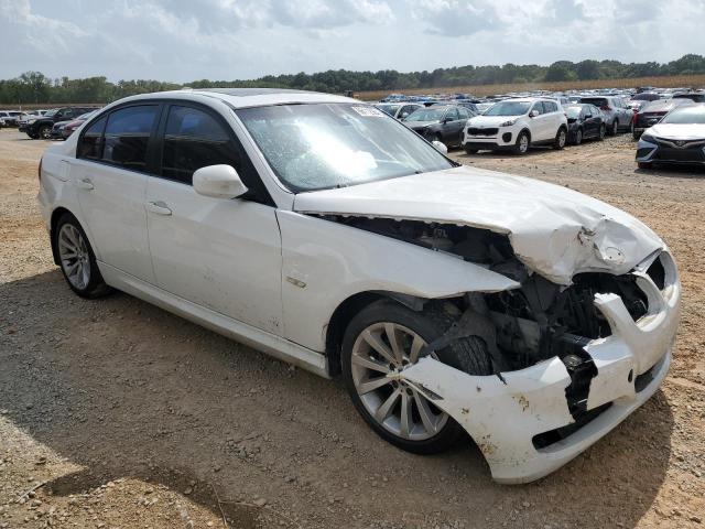 Photo 4 from auction – 2009 BMW 328 I with VIN WBAPH77579NM27237