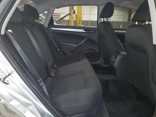 Photo 10 from auction – 2014 VOLKSWAGEN PASSAT S with VIN 1VWAP7A34EC007831
