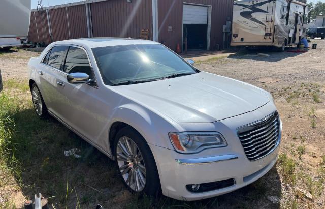 CHRYSLER 300C 2012 with VIN 2C3CCAET1CH137157 - Photo from auction