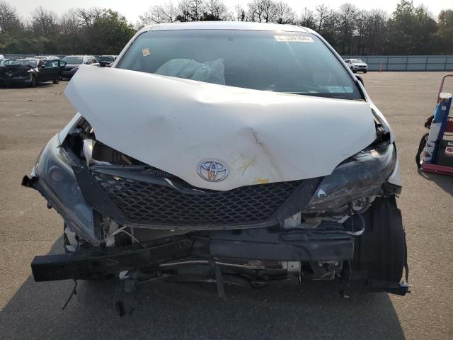 Photo 5 from auction – 2015 TOYOTA SIENNA SPO with VIN 5TDXK3DC6FS615589