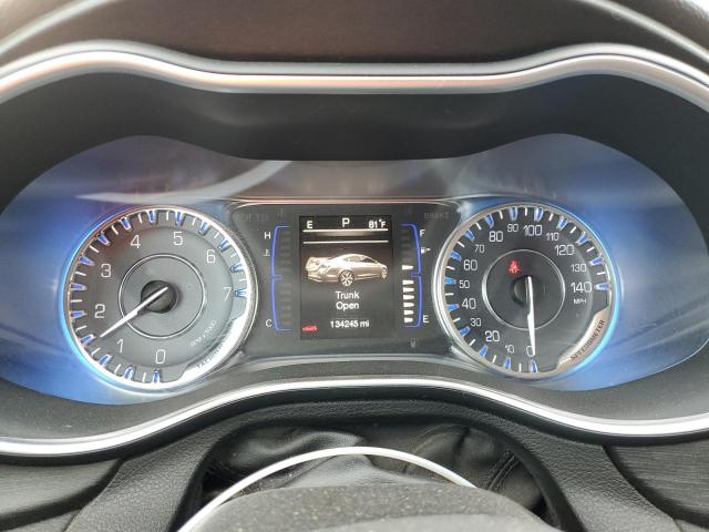 Photo 9 from auction – 2015 CHRYSLER 200 LIMITE with VIN 1C3CCCAB8FN692496