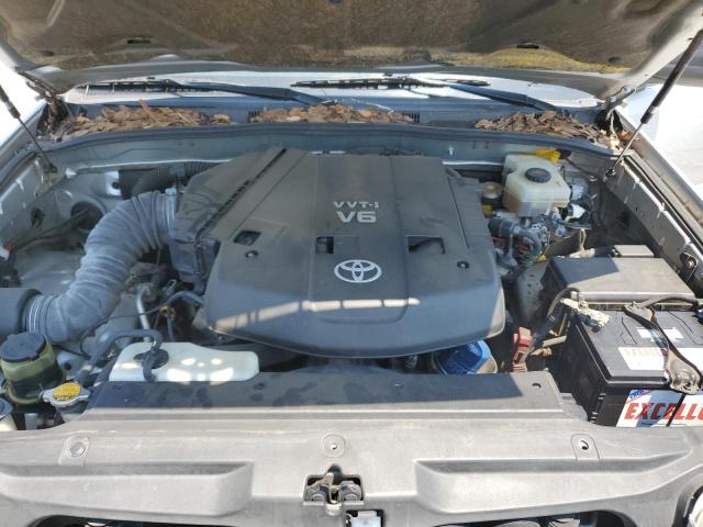 Photo 12 from auction – 2004 TOYOTA 4RUNNER SR with VIN JTEZU14R648018323