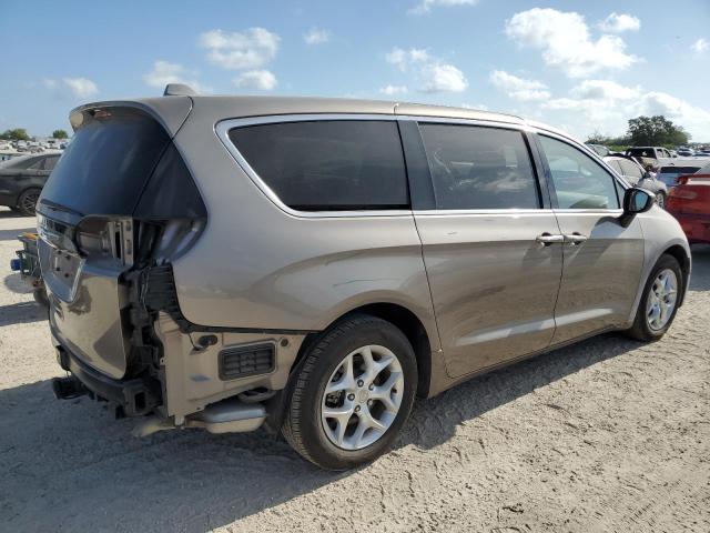 Photo 3 from auction – 2017 CHRYSLER PACIFICA T with VIN 2C4RC1BGXHR768195