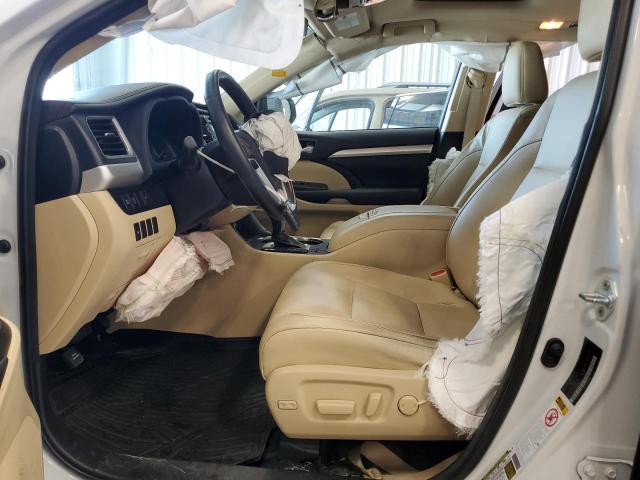Photo 7 from auction – 2018 TOYOTA HIGHLANDER with VIN 5TDJZRFH6JS557411