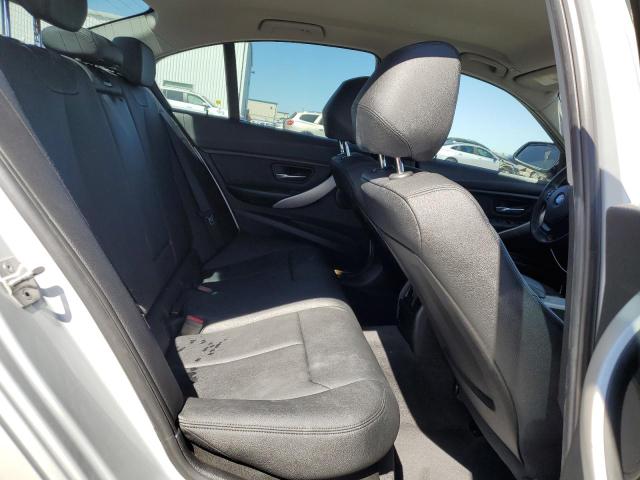 Photo 10 from auction – 2016 BMW 320 I with VIN WBA8E1G53GNT36361