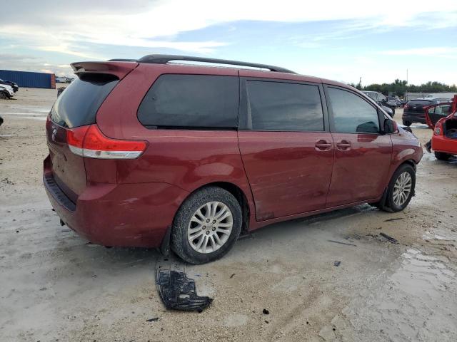 Photo 3 from auction – 2014 TOYOTA SIENNA XLE with VIN 5TDYK3DC9ES409962