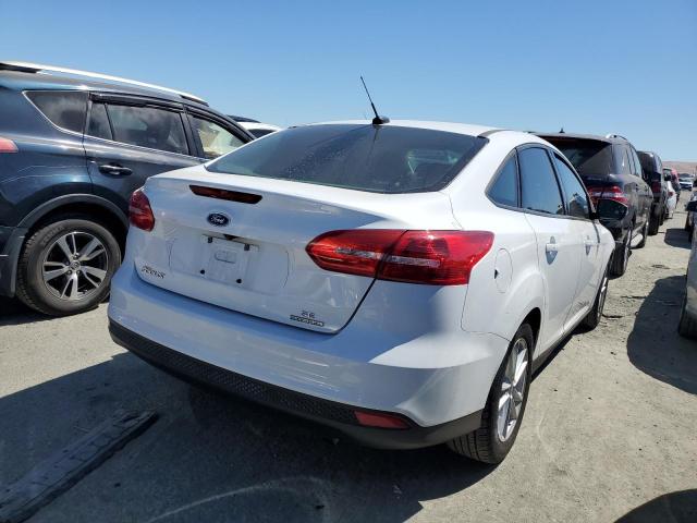 Photo 3 from auction – 2015 FORD FOCUS SE with VIN 1FADP3F23FL209723