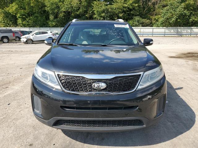 Photo 5 from auction – 2015 KIA SORENTO LX with VIN 5XYKTDA78FG588798