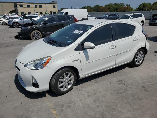 Photo 1 from auction – 2014 TOYOTA PRIUS C with VIN JTDKDTB38E1573333