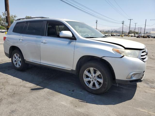 Photo 4 from auction – 2011 TOYOTA HIGHLANDER with VIN 5TDZK3EH2BS040260