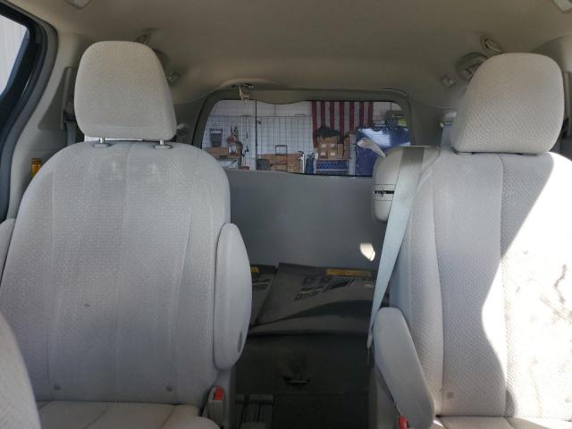 Photo 10 from auction – 2014 TOYOTA SIENNA LE with VIN 5TDKK3DC7ES460804