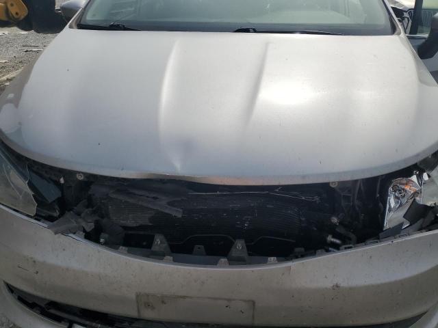 Photo 12 from auction – 2017 CHRYSLER PACIFICA T with VIN 2C4RC1DG4HR702903