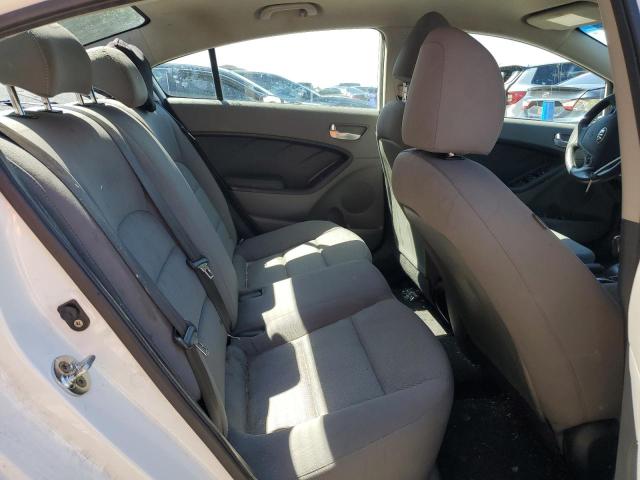 Photo 10 from auction – 2017 KIA FORTE LX with VIN 3KPFK4A72HE016551