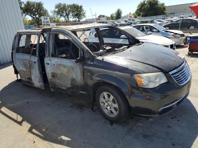 Photo 4 from auction – 2013 CHRYSLER TOWN & COU with VIN 2C4RC1BG0DR503568