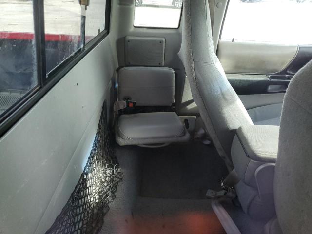 Photo 10 from auction – 2002 MAZDA B3000 CAB with VIN 4F4YR16U62TM04244
