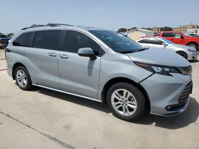 Photo 4 from auction – 2022 TOYOTA SIENNA XLE with VIN 5TDASKFC4NS043062