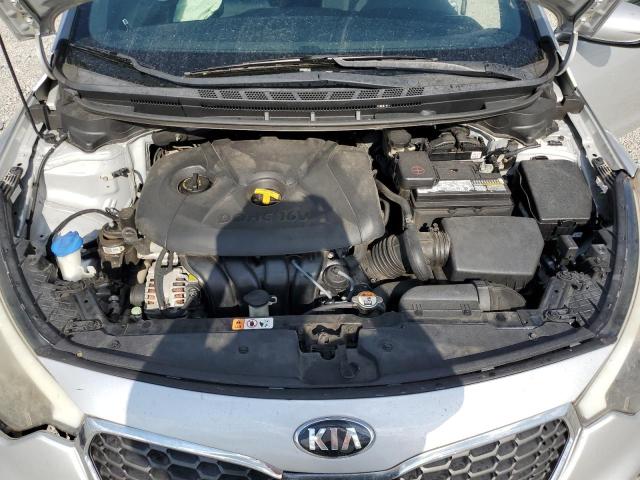 Photo 11 from auction – 2016 KIA FORTE LX with VIN KNAFK4A60G5564532
