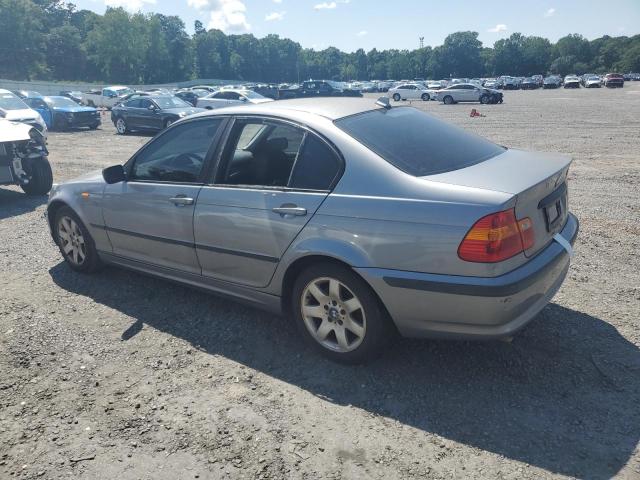 Photo 2 from auction – 2005 BMW 325 I with VIN WBAET37445NJ84826
