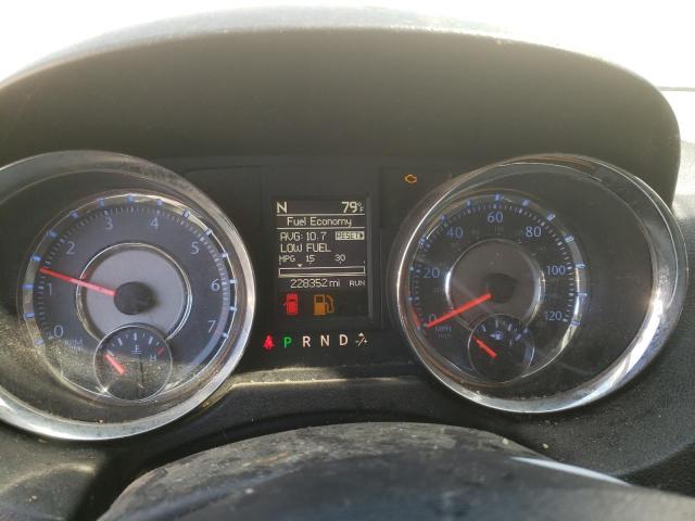 Photo 9 from auction – 2014 CHRYSLER TOWN & COU with VIN 2C4RC1BG2ER435212