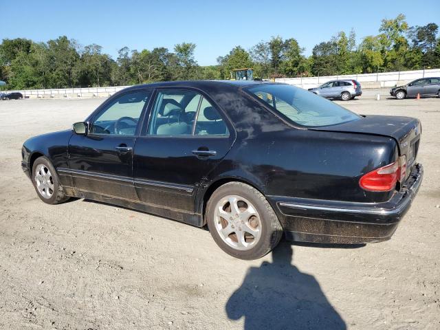 Photo 2 from auction – 2002 MERCEDES-BENZ E 320 with VIN WDBJF65J12B500083