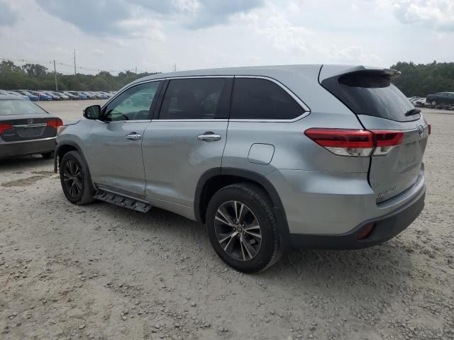 Photo 2 from auction – 2018 TOYOTA HIGHLANDER with VIN 5TDBZRFH1JS913185