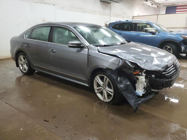 Photo 4 from auction – 2015 VOLKSWAGEN PASSAT SEL with VIN 1VWCT7A3XFC120852