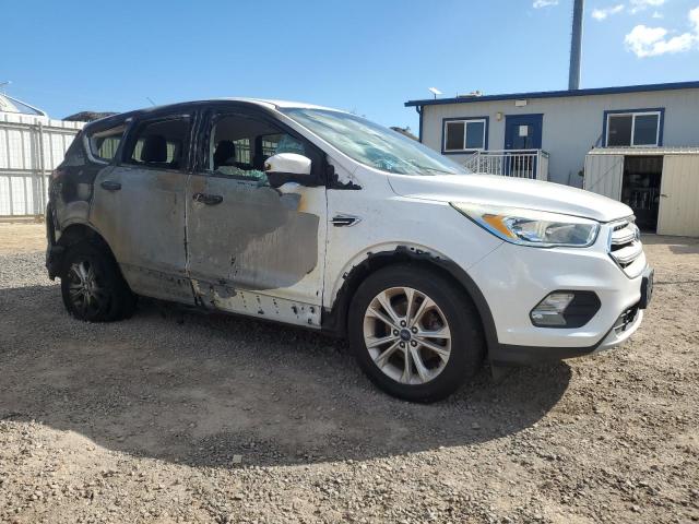 Photo 4 from auction – 2017 FORD ESCAPE SE with VIN 1FMCU0GD7HUC21153