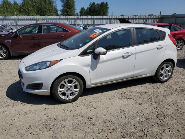 FORD FIESTA SE 2015 with VIN 3FADP4EJ3FM172833 - Photo from auction