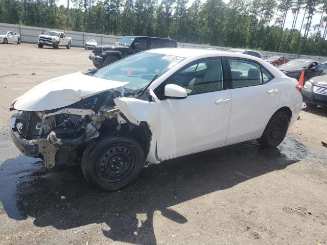 TOYOTA COROLLA L 2015 with VIN 5YFBURHE5FP256036 - Photo from auction
