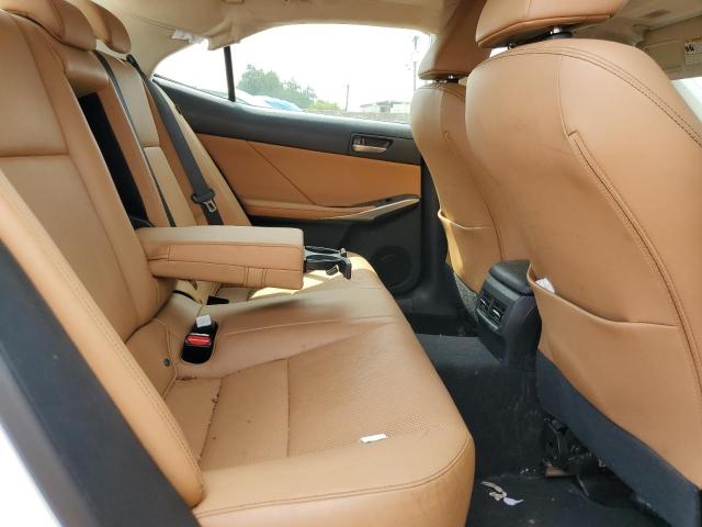 Photo 10 from auction – 2017 LEXUS IS 300 with VIN JTHCM1D21H5021973