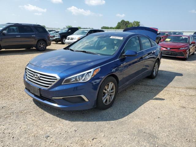 HYUNDAI SONATA SE 2017 with VIN 5NPE24AF2HH590498 - Photo from auction