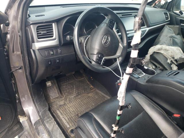 Photo 8 from auction – 2016 TOYOTA HIGHLANDER with VIN 5TDDKRFH0GS279681