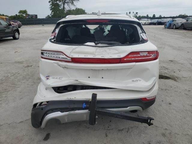 Photo 6 from auction – 2017 LINCOLN MKC RESERV with VIN 5LMCJ3C98HUL03353