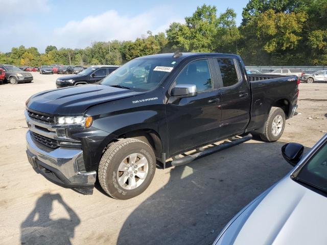 CHEVROLET SILVERADO 2019 with VIN 1GCRYDED7KZ262695 - Photo from auction