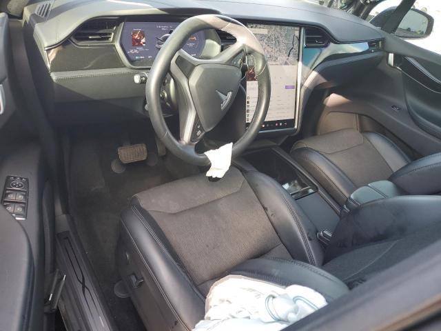 Photo 8 from auction – 2018 TESLA MODEL X with VIN 5YJXCAE27JF110942