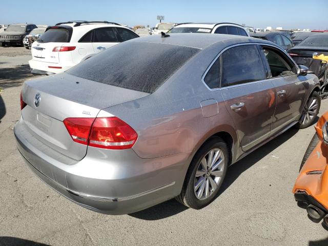 Photo 3 from auction – 2012 VOLKSWAGEN PASSAT SEL with VIN 1VWCP7A36CC022191