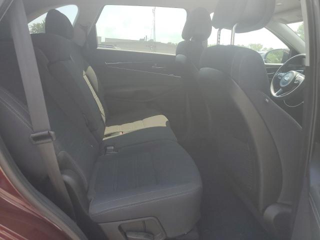 Photo 11 from auction – 2017 KIA SORENTO LX with VIN 5XYPG4A39GG120975