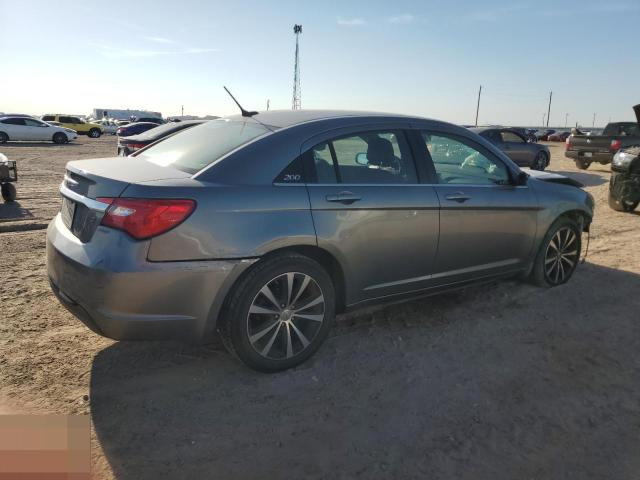 Photo 3 from auction – 2013 CHRYSLER 200 TOURIN with VIN 1C3CCBBB1DN617256