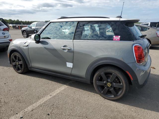 Photo 2 from auction – 2022 MINI COOPER SE with VIN WMW13DJ03N2R00370