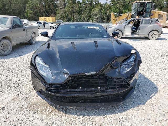 Photo 5 from auction – 2017 ASTON MARTIN DB11 with VIN SCFRMFAV1HGL02166