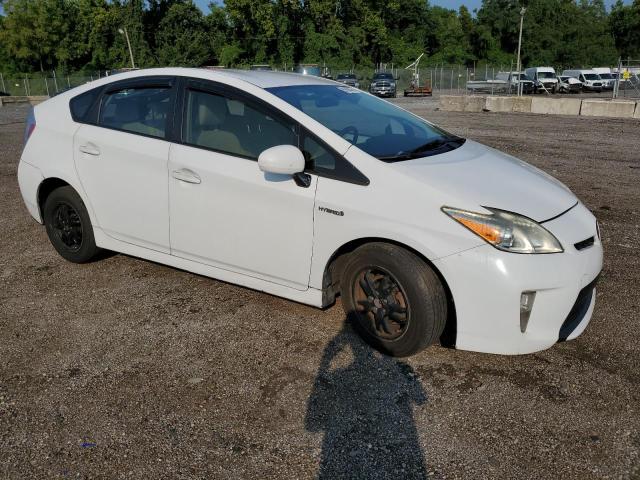 Photo 4 from auction – 2013 TOYOTA PRIUS with VIN JTDKN3DU1D5582336