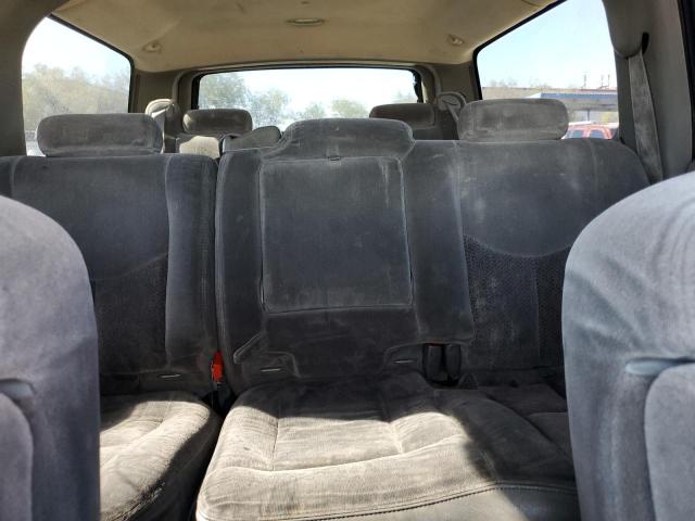 Photo 10 from auction – 2003 CHEVROLET SUBURBAN K with VIN 1GNFK16T03J275837