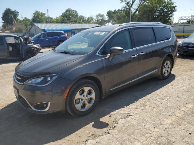 CHRYSLER PACIFICA T 2017 with VIN 2C4RC1EG2HR708858 - Photo from auction