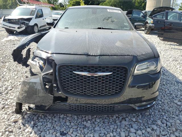 Photo 5 from auction – 2016 CHRYSLER 300 S with VIN 2C3CCAGG0GH161990
