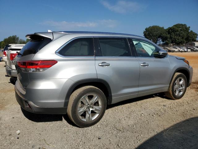 Photo 3 from auction – 2019 TOYOTA HIGHLANDER with VIN 5TDYZRFH9KS332755
