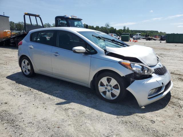 Photo 4 from auction – 2016 KIA FORTE LX with VIN KNAFK5A88G5602306