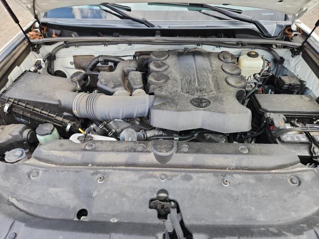 Photo 12 from auction – 2020 TOYOTA 4RUNNER SR with VIN JTEBU5JR6L5772982