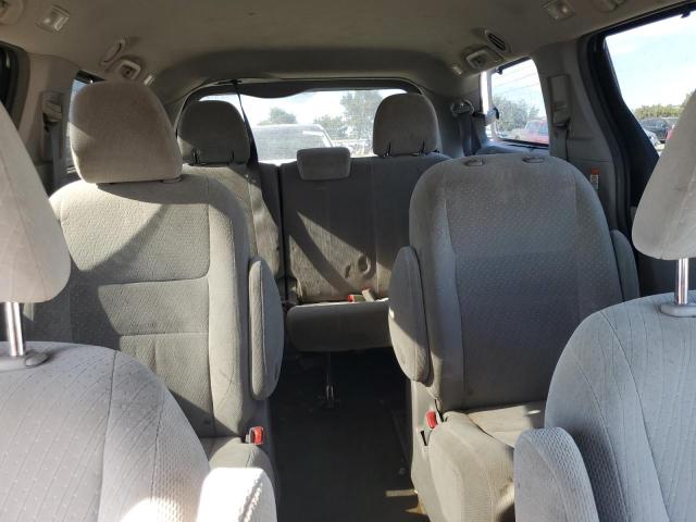 Photo 10 from auction – 2018 TOYOTA SIENNA LE with VIN 5TDJZ3DC2JS198482